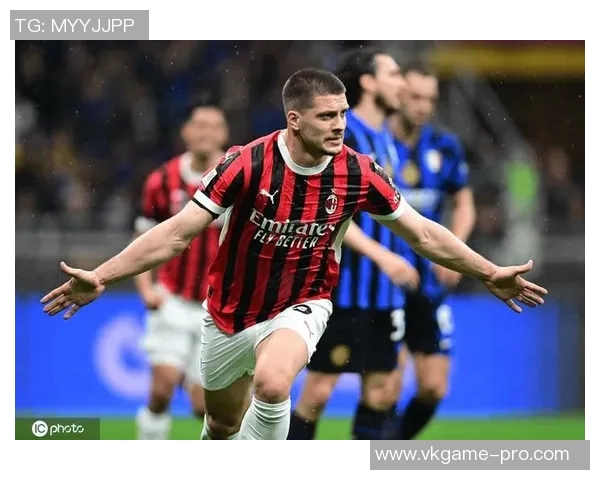 国王杯经典对决AC米兰凭帽子戏法逆转国米晋级四强