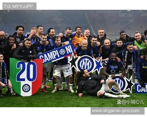 友谊赛精彩对决AC米兰与尤文图斯战成平局引发争议判罚热议