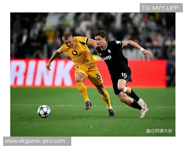 欧冠历史冷门：尤文图斯大胜曼联引发全场震惊与欢呼