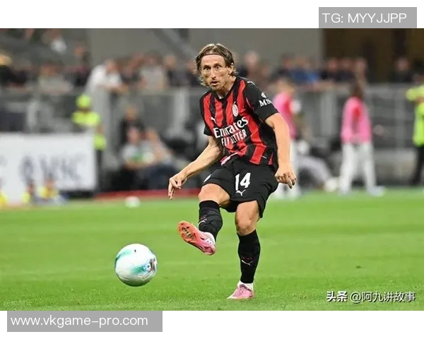 那不勒斯逆袭AC米兰足总杯大胜五球成历史冷门瞬间引发全场狂欢