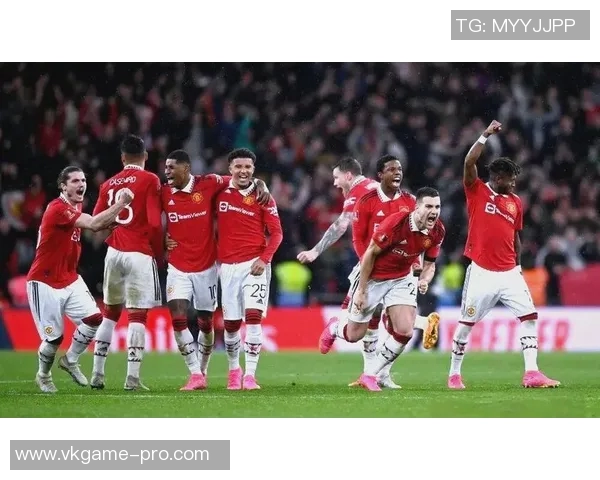 热刺与曼联友谊赛战平点球大战精彩瞬间引发全场欢呼 热刺与曼联友谊赛战平点球大战精彩瞬间引发全场欢呼